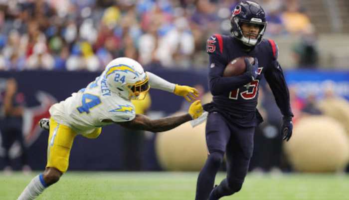 CFCFDE1E-BD94-4729-8813-7571613EA83C